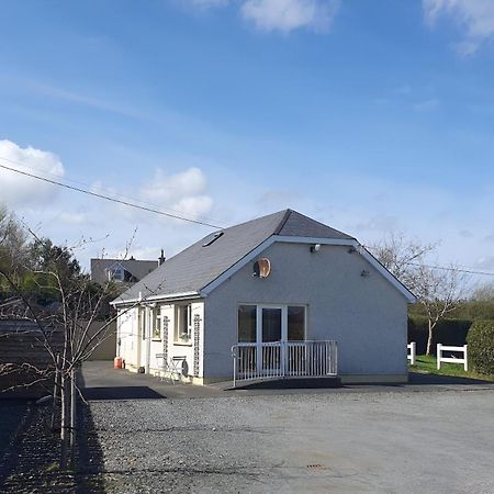 Quiet 2-Bedroom Buncrana Home Exterior photo
